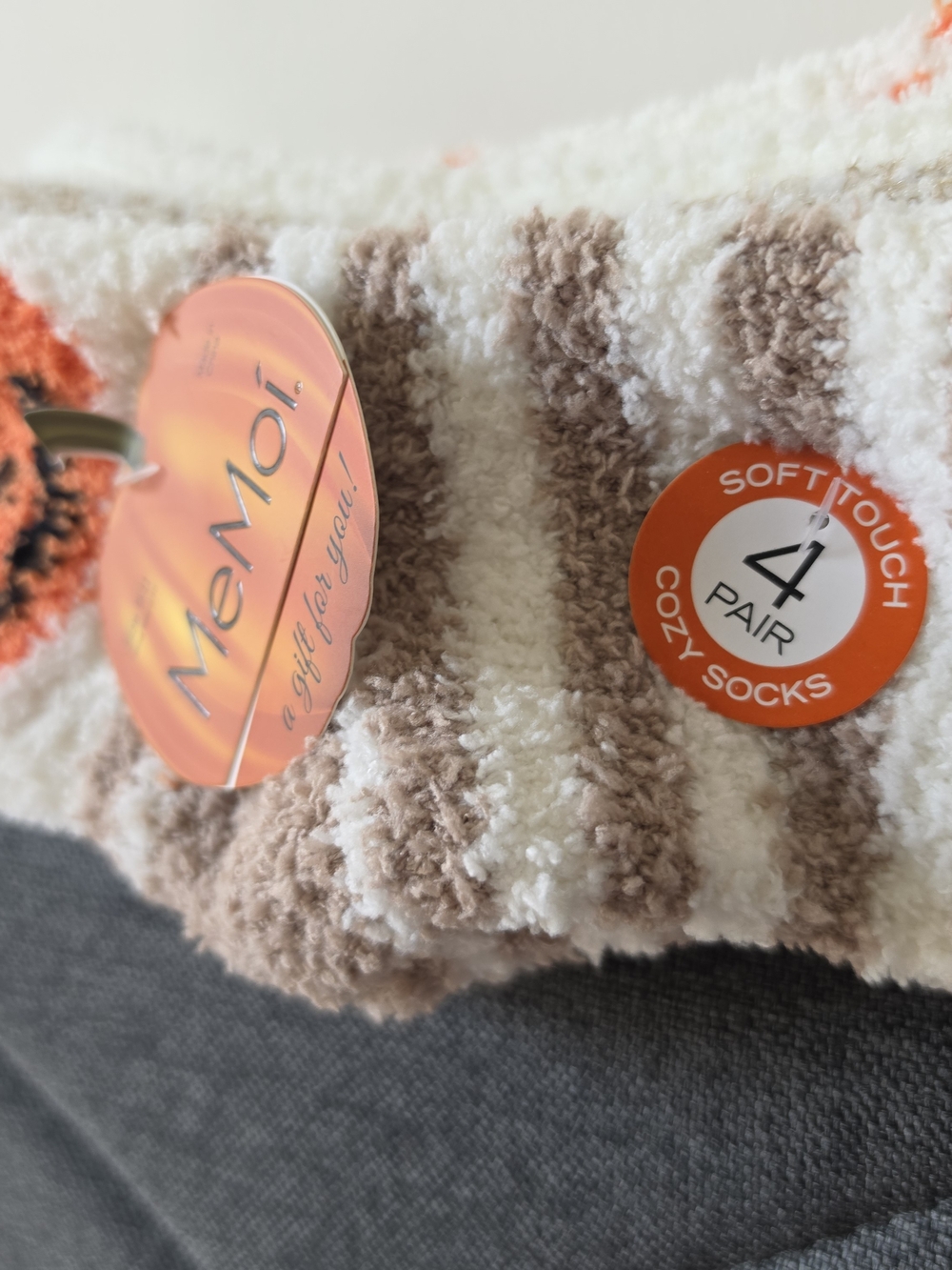 Fall Pumpkin Cozy Socks - Picture 11 of 13